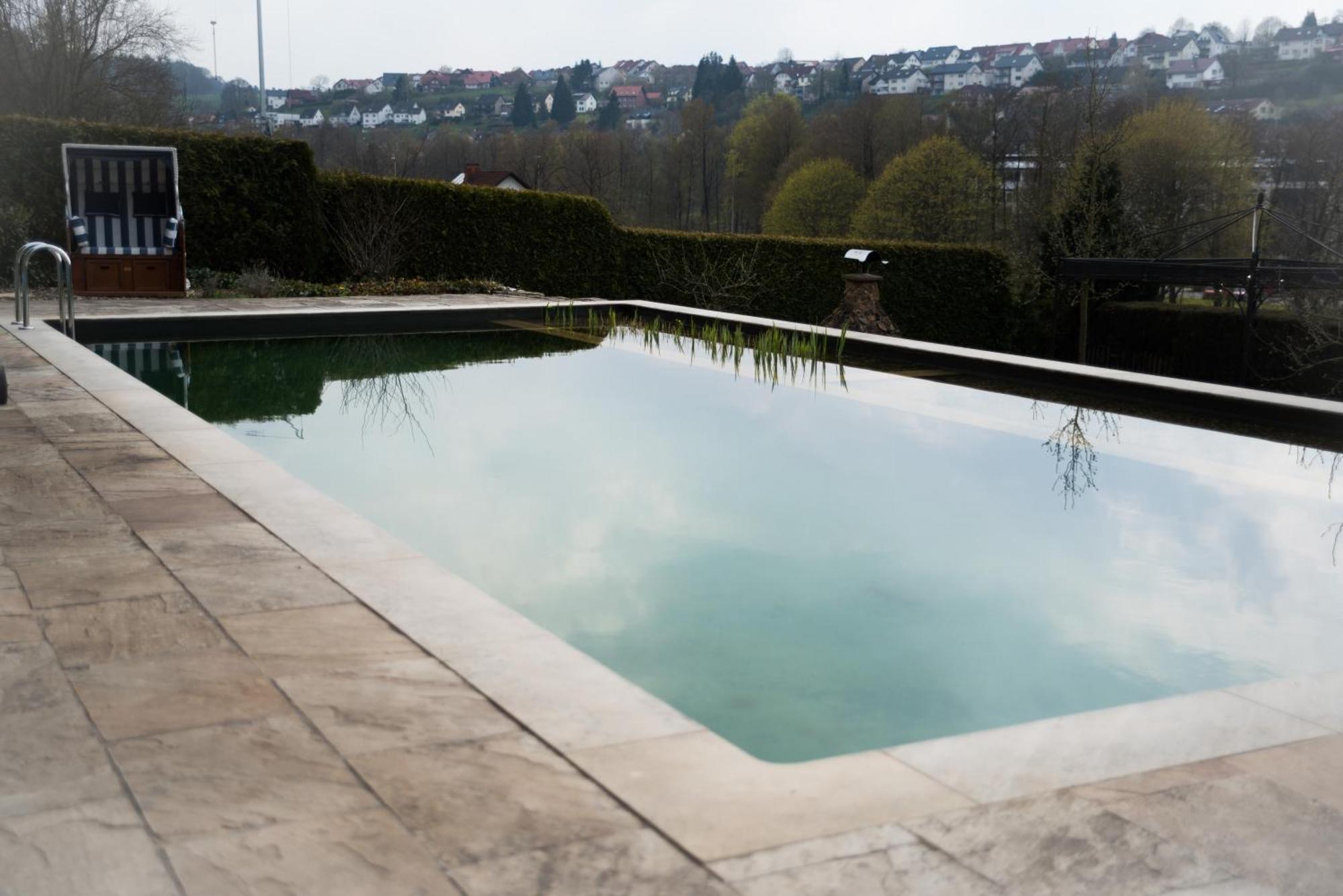Hotel Tannenhof Bad Wunnenberg Bagian luar foto