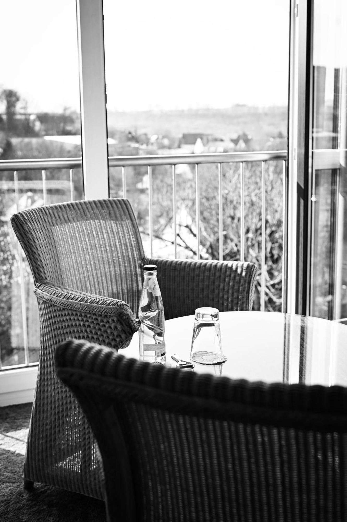 Hotel Tannenhof Bad Wunnenberg Bagian luar foto